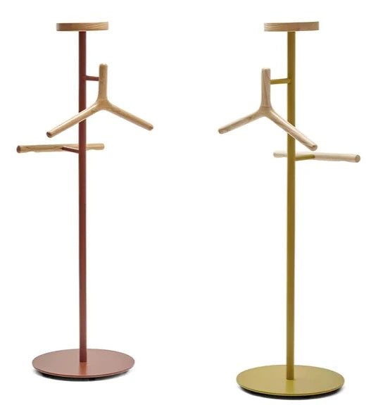 Lito  Hanger
